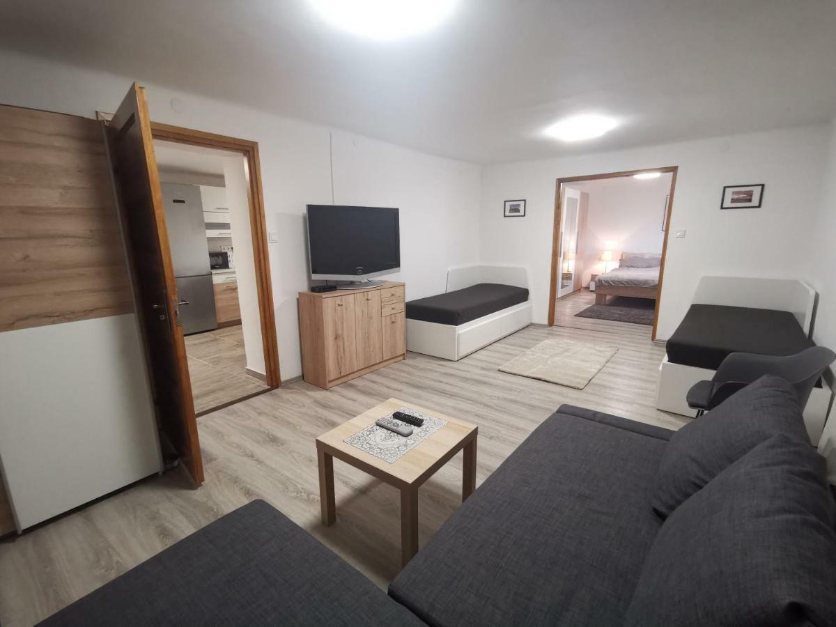 Szent Erzsebet Apartmanhaz Kecskemét المظهر الخارجي الصورة