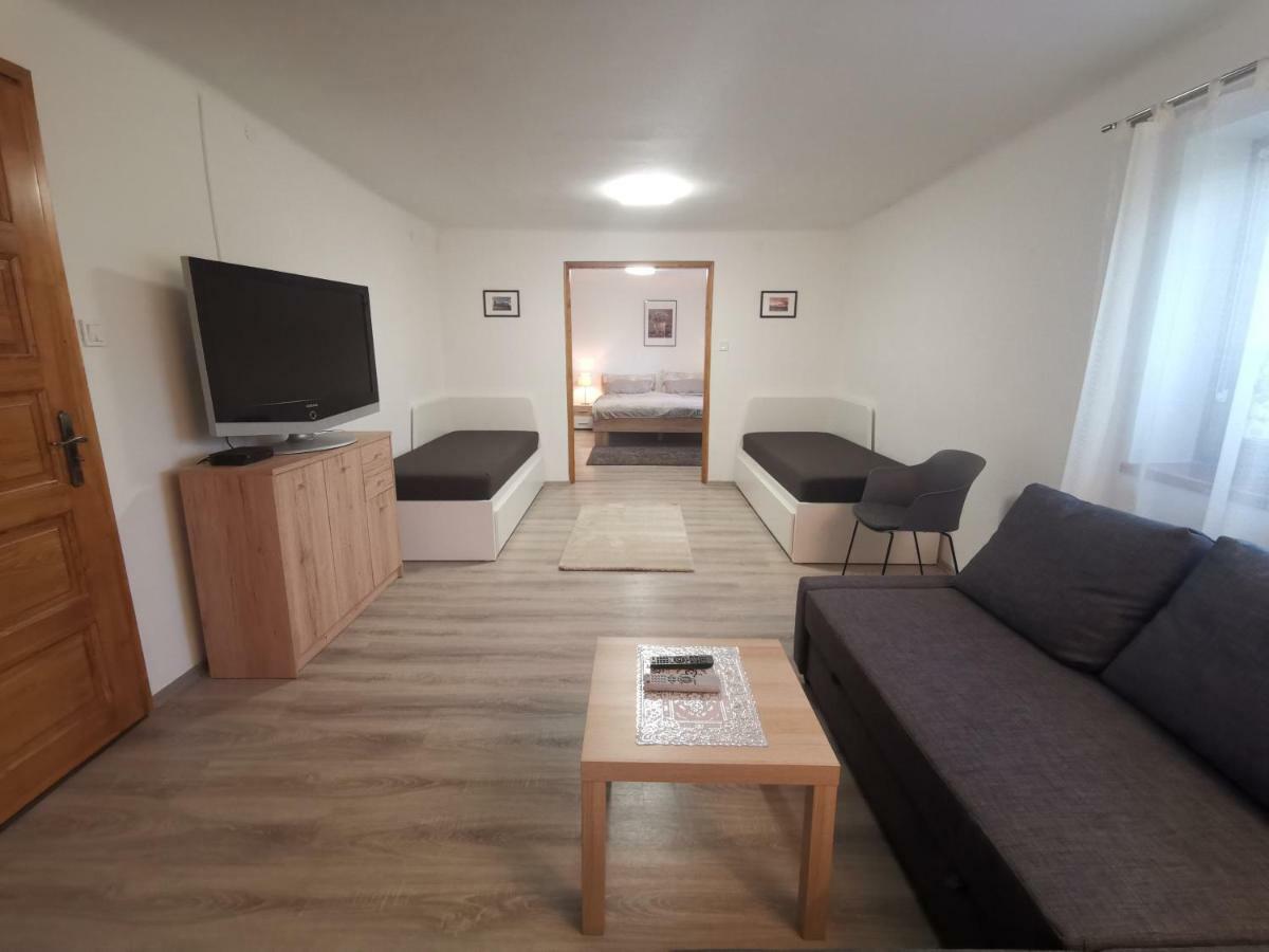 Szent Erzsebet Apartmanhaz Kecskemét المظهر الخارجي الصورة
